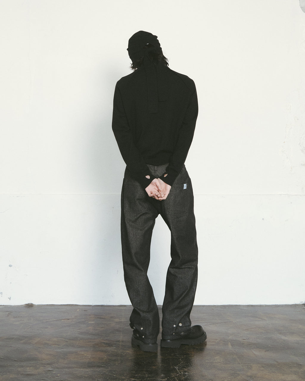 piped-trim raglan turtleneck